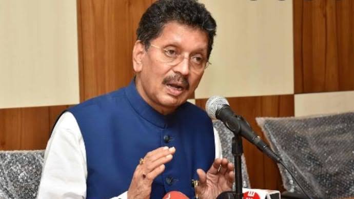 images - 2023-08-31T140829.492