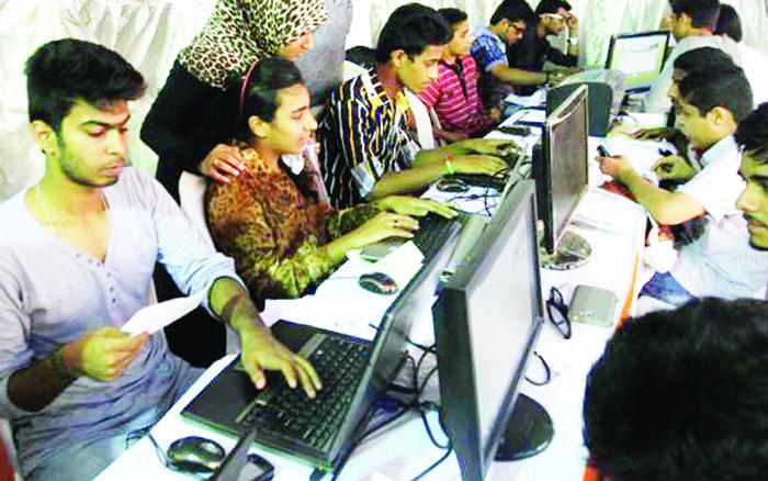 college-admission-students-thursday-hindustan-online-registration_67cd3062-35a6-11e7-bd82-6d419ba359be